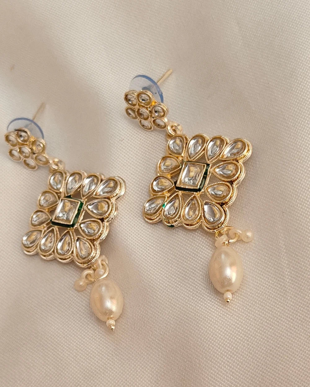 Anaya Choker Set