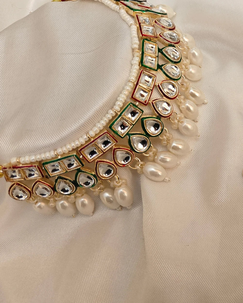 Anaya Choker Set