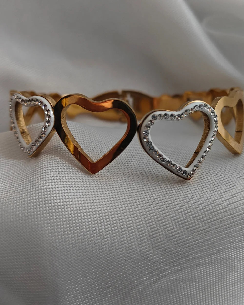 Luminous Heart Bracelet