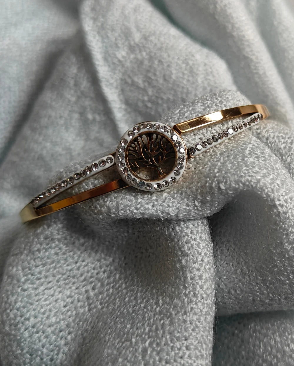 Soft Sparkle Bracelet