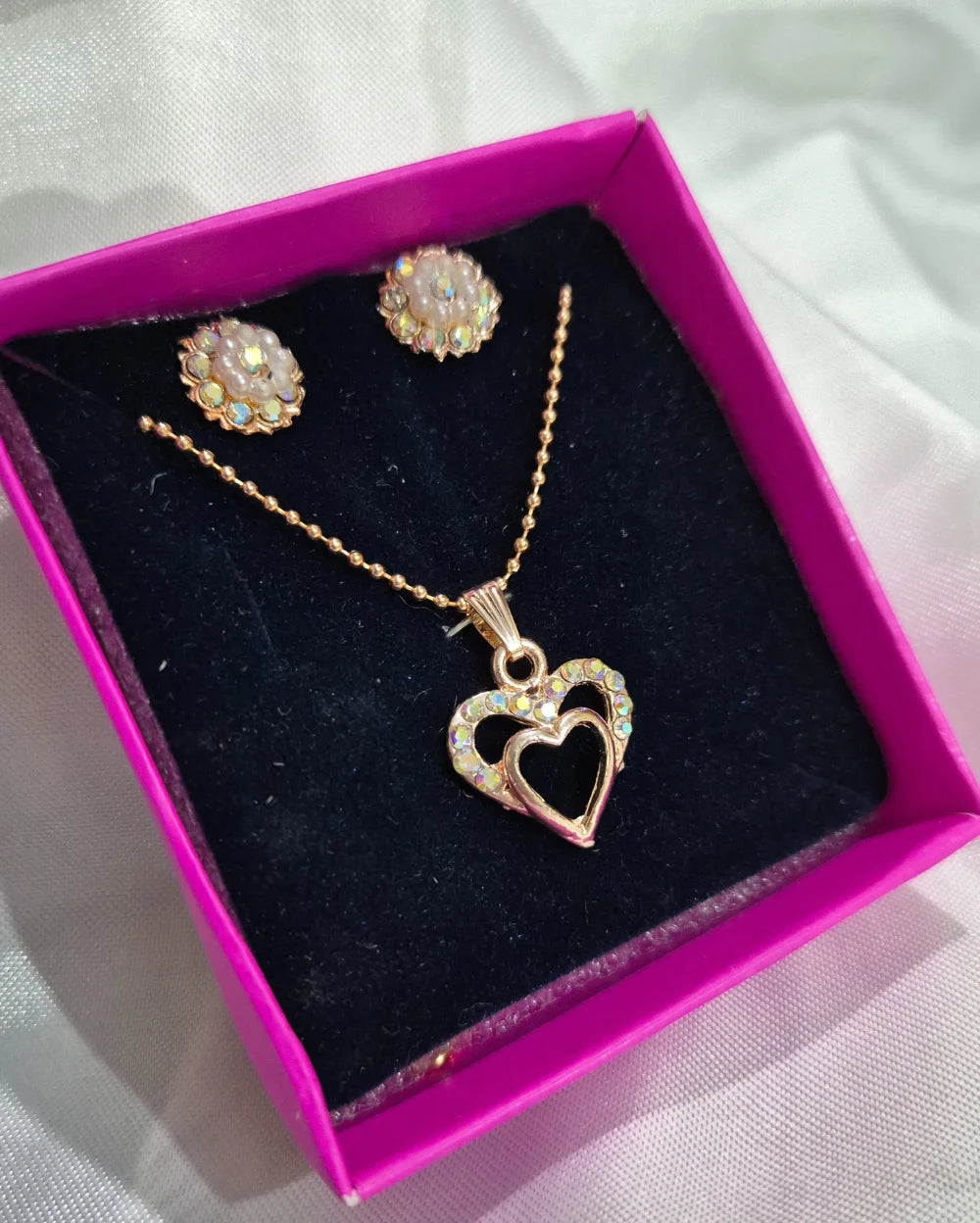 Wanderlust Heart shaped Pendant