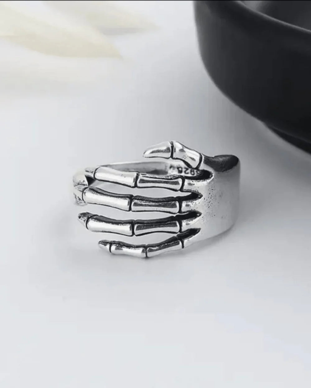 Dark shine Ring