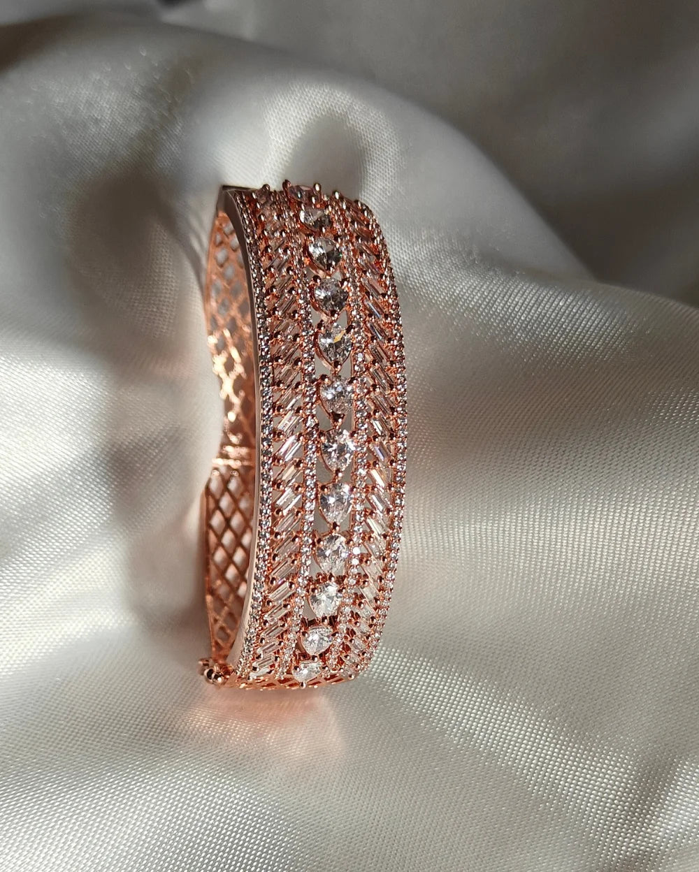 Regal Gleam AD Bracelet