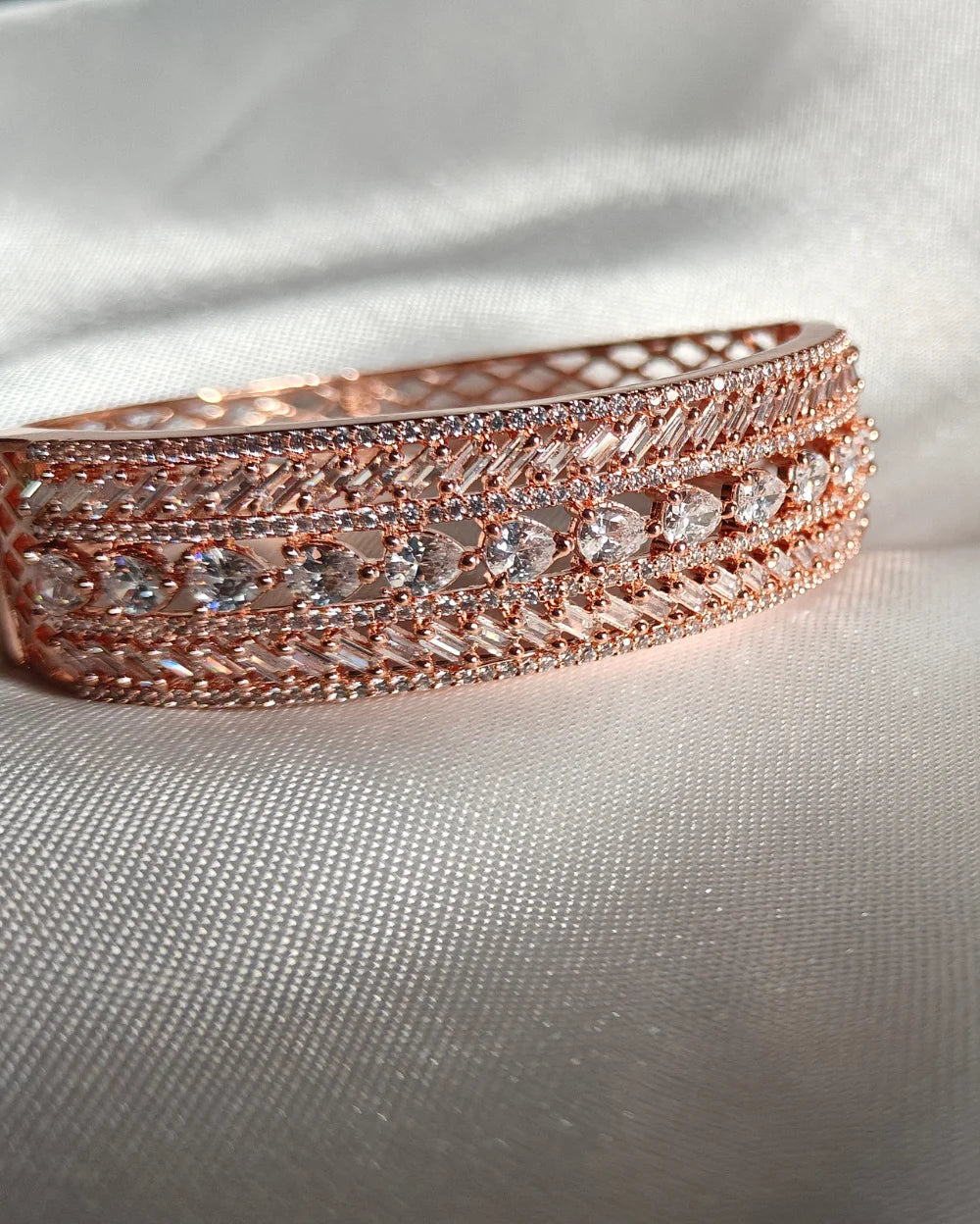 Regal Gleam AD Bracelet