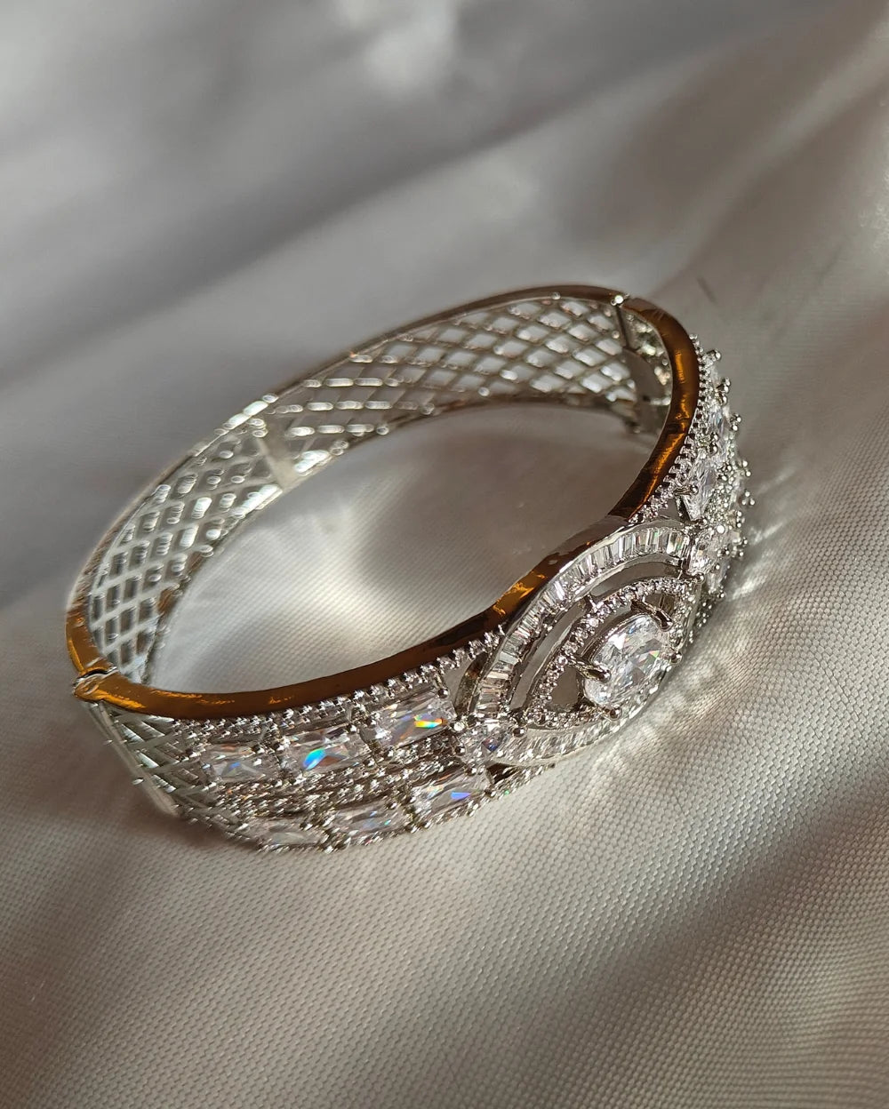 Stunning Silver White AD Bracelet