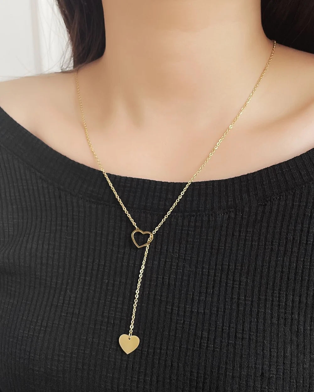 Dangling Double-heart Golden charm Necklace