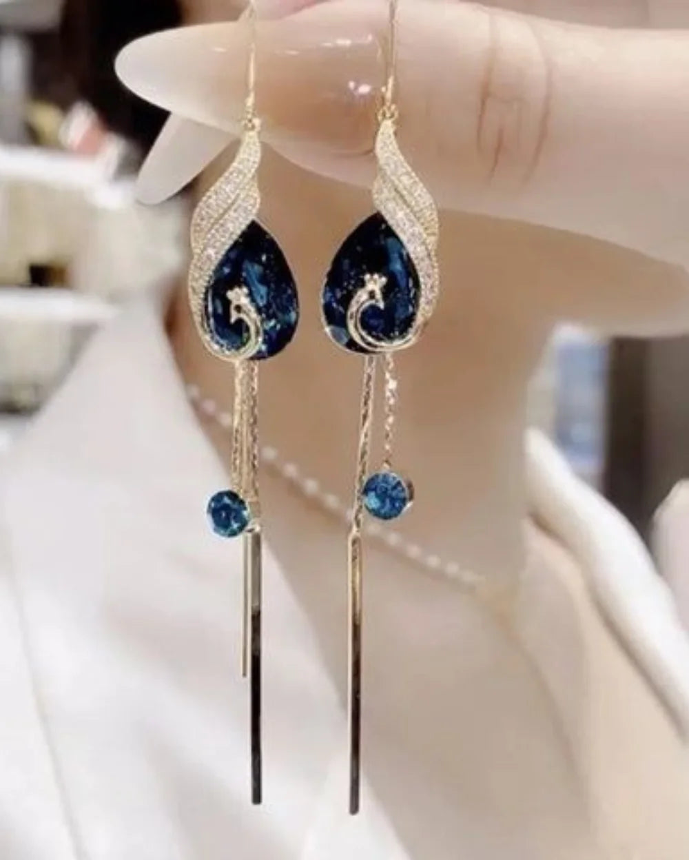 Teardrop Emerald Green Earrings