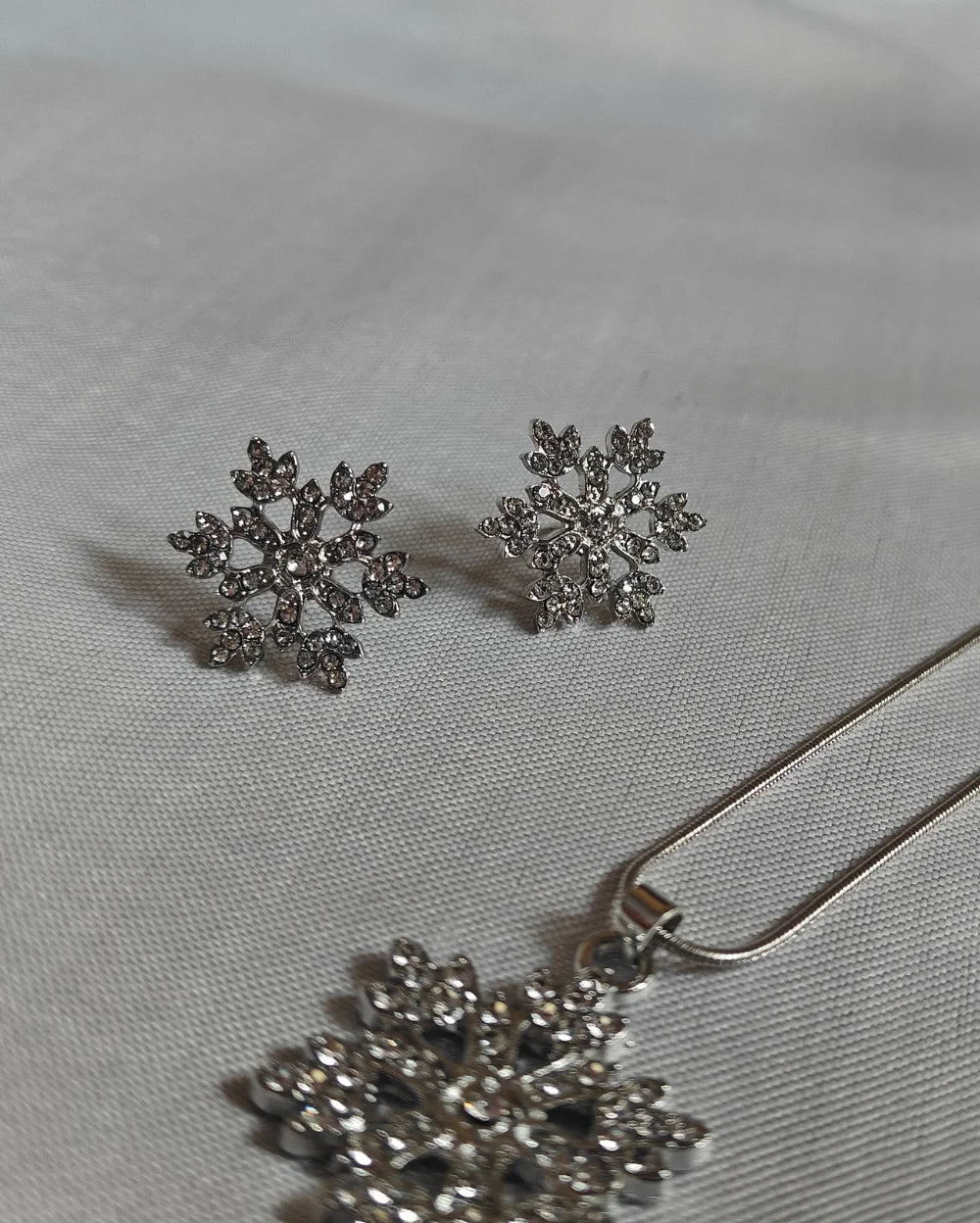 Rose Elegance Pendant